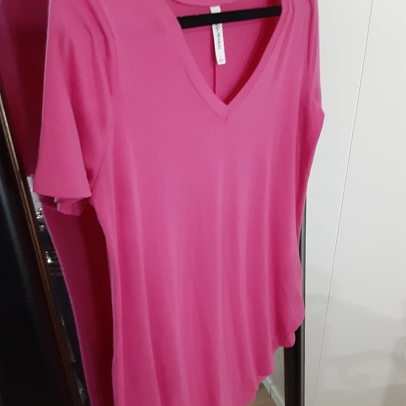 Tunic - Picture 2 of 6